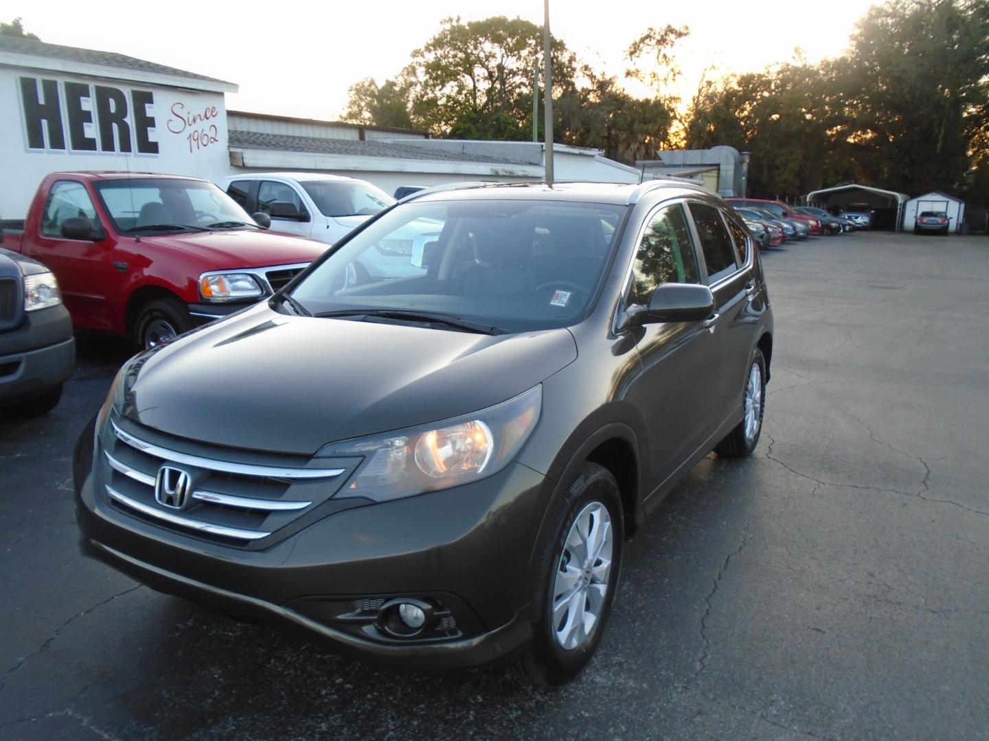 2013 Honda CR-V (5J6RM3H70DL) , located at 6112 N Florida Avenue, Tampa, FL, 33604, (888) 521-5131, 27.954929, -82.459534 - Photo#1